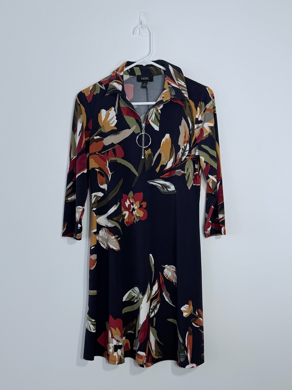 MSK Navy Floral Zip-Front Sleeve Dress